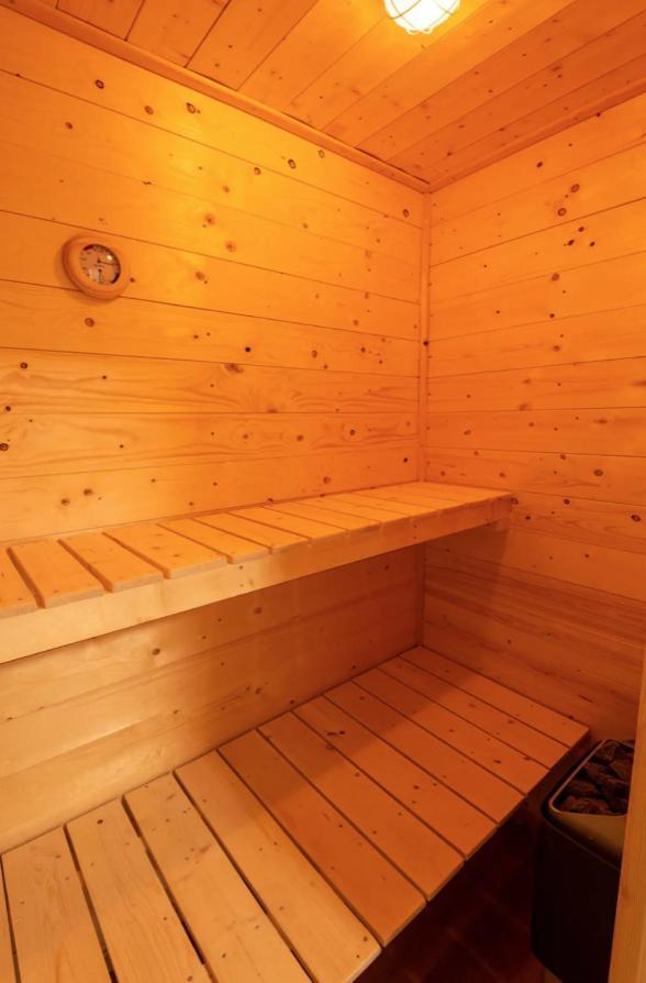 Balneo & Sauna, Sejour Detente Aux Teinturiers - Metro Charpennes - Garage 维勒班 外观 照片
