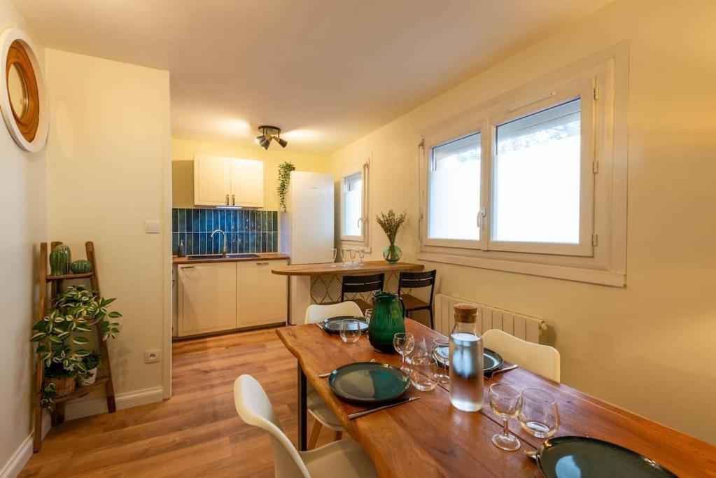 Balneo & Sauna, Sejour Detente Aux Teinturiers - Metro Charpennes - Garage 维勒班 外观 照片